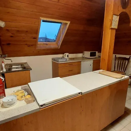 Varjas Apartament Ábrahámhegy